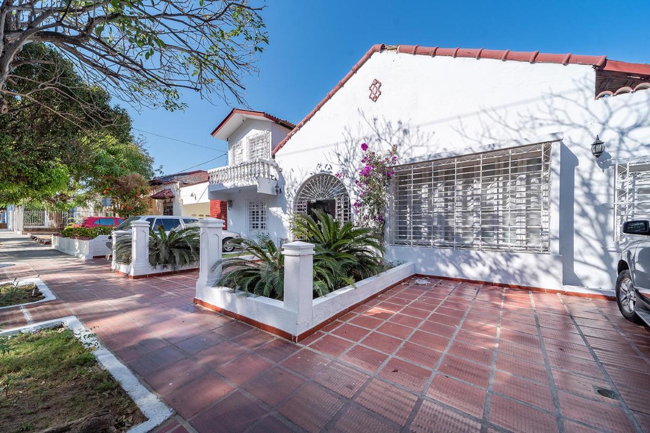 Hotel Mar Di Plata Баранкила Екстериор снимка