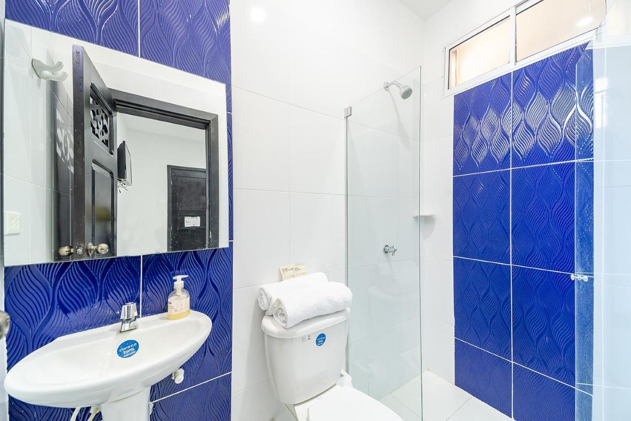 Hotel Mar Di Plata Баранкила Екстериор снимка