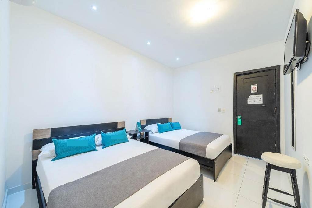 Hotel Mar Di Plata Баранкила Екстериор снимка