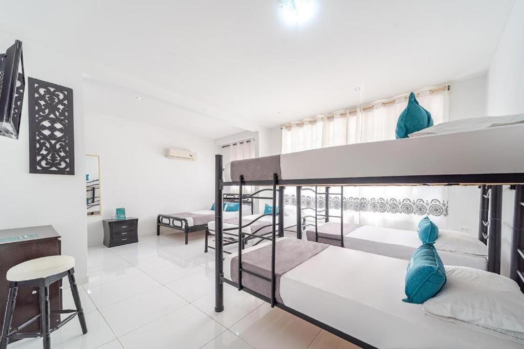 Hotel Mar Di Plata Баранкила Екстериор снимка